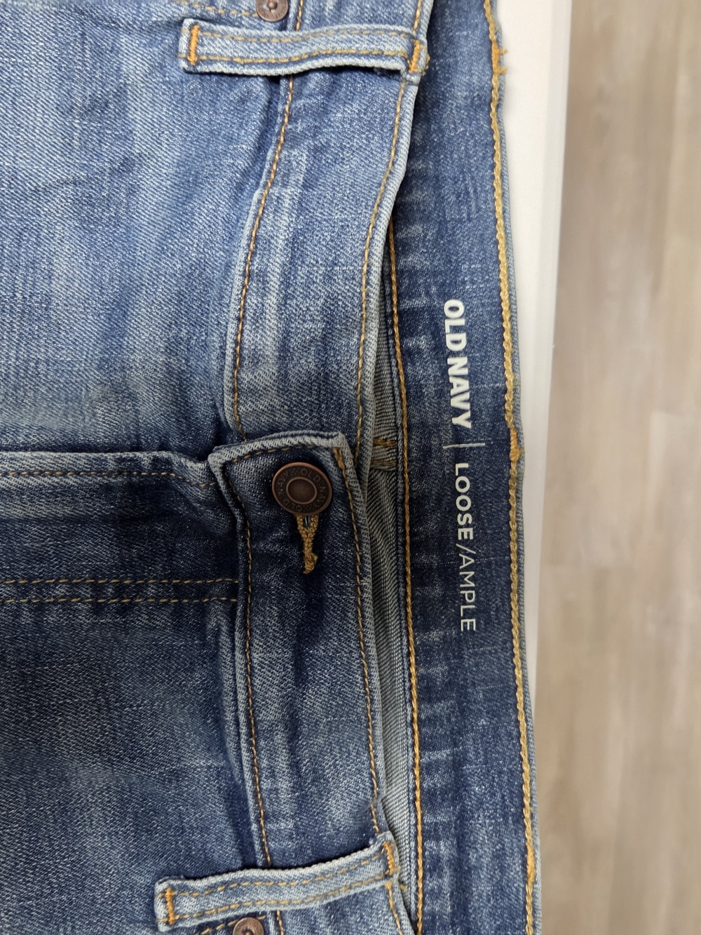 Old Navy Loose Fit Men's Blue Jeans